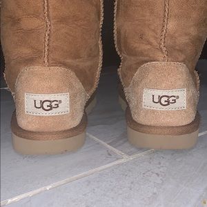 Kids tall chestnut Ugg’s